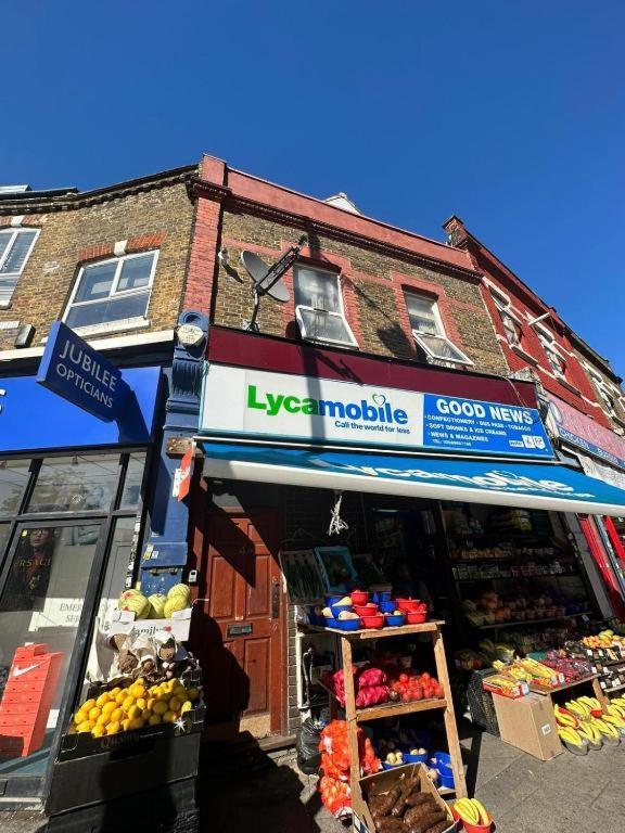 Willesden J Guest Home 4 ロンドン エクステリア 写真